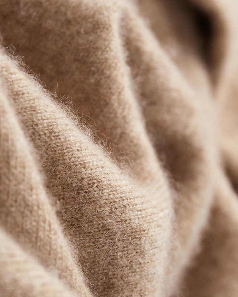 100% Cashmere Hoodie - Image 12