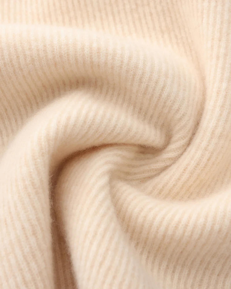100% Cashmere Vest - Image 4